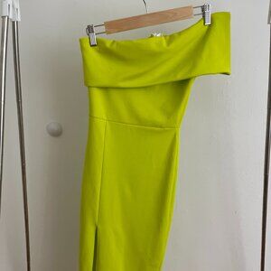 BRIGHT CHARTREUSE ONE SHOULDER MIDI DRESS S/XS MISSGUIDED